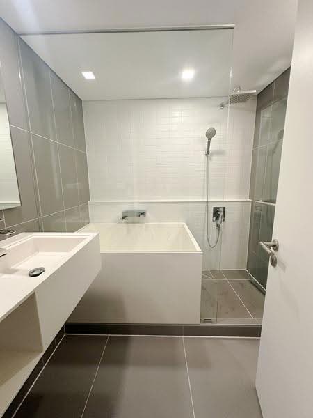 Siamese Sukhumvit 48, Bangkok, 1498 Soi Sukhumvit 48, Phra Kanong, Khlong Toei, Bangkok, 1 Bedroom, 44 sqm, Condo For Rent, by Eastblue Horizon, 500577965 - DDproperty.com
