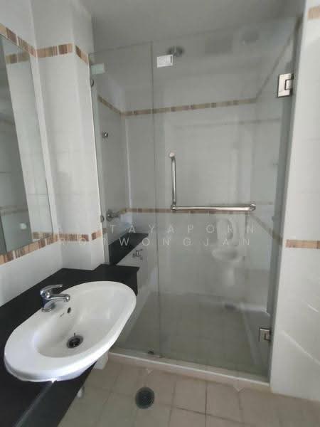 Aliss Wongwienyai condominium, Bangkok, Taksin, Bang Yi Rua, Thon Buri, Bangkok, 1 Bedroom, 48 sqm, Condo For Rent, by Atitayaporn Robwongjan, 500577979 - DDproperty.com