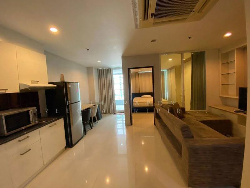 Sukhumvit Living Town, Bangkok, 299 Sukhumvit 21 Road, Khlongtoei Nua, Watthana, Bangkok, 2 Bedrooms, 52 sqm, Condo For Sale, by Pattarapon Preechalertpiriya, 500578109 - DDproperty.com