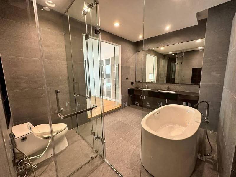 The Glamor Ekkamai – Praditmanutham, Bangkok, Soi Praditmanutham 8, Khlong Chaokhun Sing, Wang Thonglang, Bangkok, 3 Bedrooms, 412 sqm, Single Detached House For Sale, by Anthea Khwanngam, 500578159 - DDproperty.com