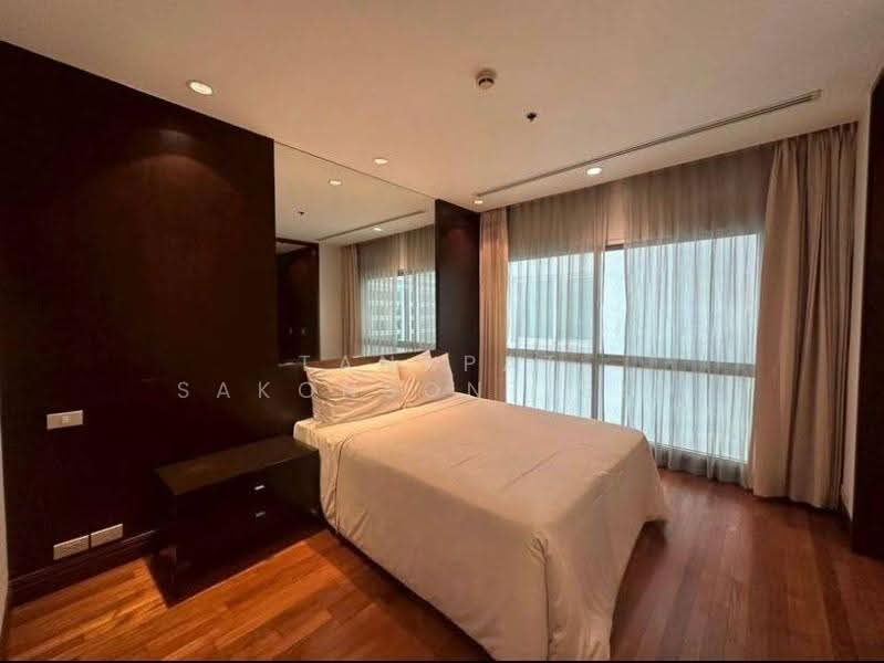Royal Residence Park, Bangkok, 99 Royal Resident Park Lumphini, Lumphini, Pathum Wan, Bangkok, 3 Bedrooms, 220 sqm, Apartment For Rent, by Tanapat Sakonsontised, 500578178 - DDproperty.com