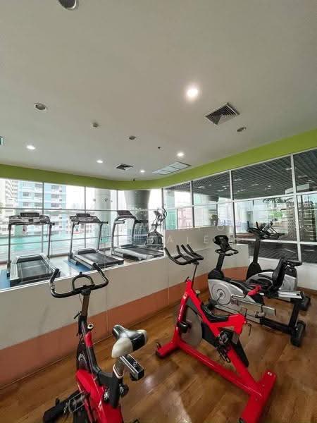 St Louis Grand Terrace : เซ็นต์ห ลุยส์ แกรนด์ เทอเรส, กรุงเทพ, ซอย สาทร 11 S Sathon Rd, ยานนาวา, สาทร, กรุงเทพ, 47 ตร.ม., คอนโด ขาย, โดย Pattarapon Preechalertpiriya, 500578196 - DDproperty.com