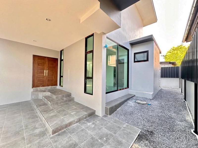 บ้าน 3-ห้องนอน, กรุงเทพ, สะพานสอง, วังทองหลาง, กรุงเทพ, 280 ตร.ม., บ้านเดี่ยว ขาย, โดย Tanapat Sakonsontised, 500578230 - DDproperty.com