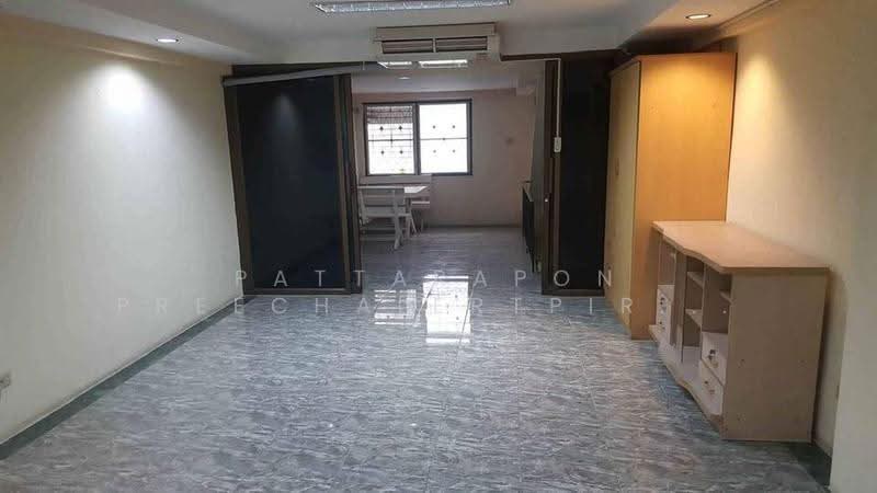 3-BR House, Bangkok, Dok Mai, Prawet, Bangkok, 3 Bedrooms, 224 sqm, Single Detached House For Sale, by Pattarapon Preechalertpiriya, 500578232 - DDproperty.com