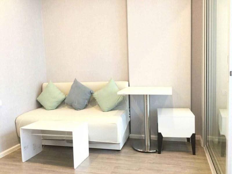 Blue Phahonyothin 35, Bangkok, Phahon Yothin 35 Alley, Chatuchak, Bangkok, 1 Bedroom, 25 sqm, Condo For Sale, by Nop Satjavitvisarn, 500578248 - DDproperty.com