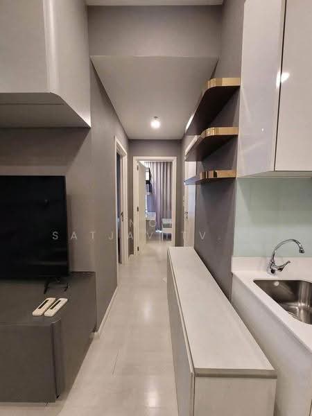 Mazarine Ratchayothin, Bangkok, Soi Phahonyothin 30, Phahonyothin Road, Chan Kasem, Chatuchak, Bangkok, 2 Bedrooms, 49 sqm, Condo For Rent, by Nop Satjavitvisarn, 500578263 - DDproperty.com