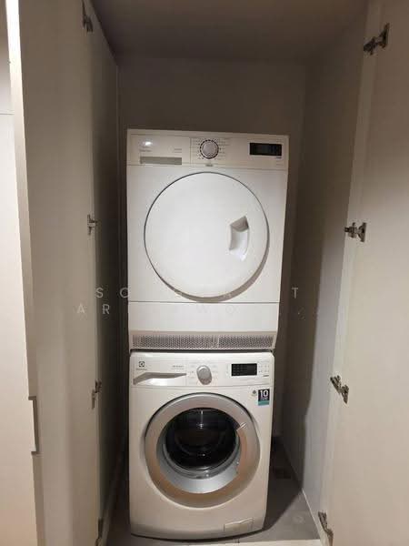 Piya Residence, Bangkok, Soi Sukhumvit 28-30, Khong Tan, Khlong Toei, Bangkok, 2 Bedrooms, 115 sqm, Condo For Rent, by Songsatit Ariyawongwiwat, 500578358 - DDproperty.com