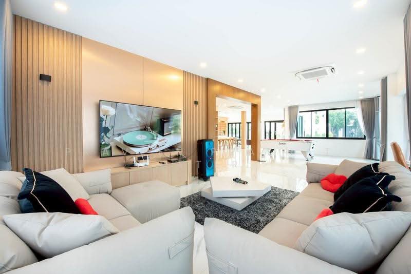 Lena Grand Pool Villa Pattaya Jomtien / Huai Yai, Chon Buri (Pattaya), Ban Amphur Main Road, Huai Yai, Bang Lamung (Pattaya), Chon Buri (Pattaya), 6 Bedrooms, 2,304 sqm, Villa For Rent, by Praveen Peter, 500578386 - DDproperty.com