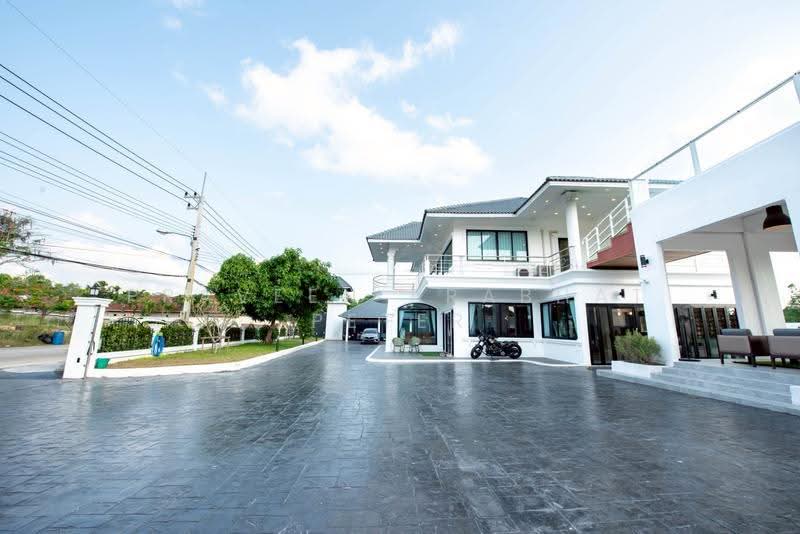 Lena Grand Pool Villa Pattaya จอมเทียน / ห้วยใหญ่, ชลบุรี, Ban Amphur Main Road, ห้วยใหญ่, บางละมุง, ชลบุรี, 2,304 ตร.ม., วิลล่า ให้เช่า, โดย Praveen Prabhat Peter, 500578386 - DDproperty.com