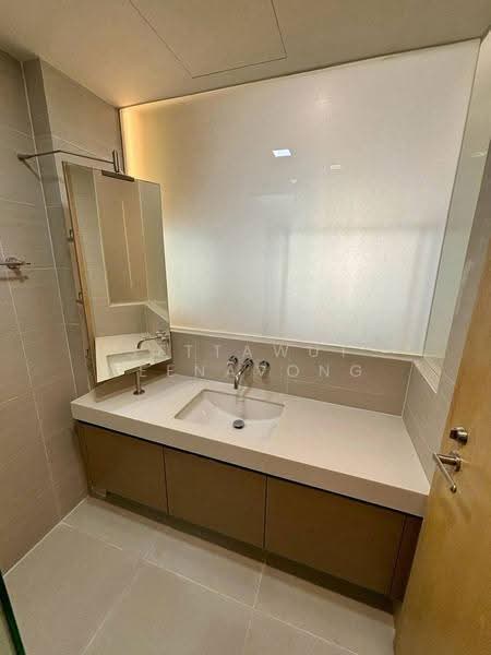 Siri At Sukhumvit, Bangkok, 902 Sukhumvit Road, Phra Kanong, Khlong Toei, Bangkok, 1 Bedroom, 43 sqm, Condo For Rent, by Settawut Leenavong, 500578408 - DDproperty.com