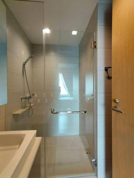 Siri At Sukhumvit, Bangkok, 902 Sukhumvit Road, Phra Kanong, Khlong Toei, Bangkok, 2 Bedrooms, 70 sqm, Condo For Sale, by Pattarapon Preechalertpiriya, 500578420 - DDproperty.com