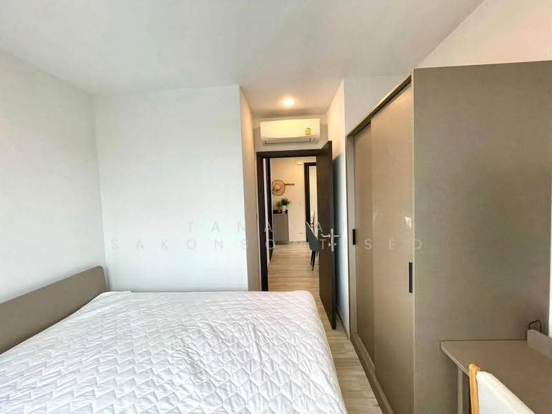 XT Huaikhwang, Bangkok, 244 Ratchadaphisek Road, Huai Khwang, Bangkok, 2 Bedrooms, 59 sqm, Condo For Rent, by Tanapat Sakonsontised, 500578485 - DDproperty.com