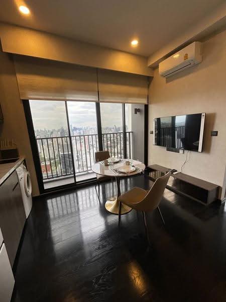 Park Thonglor Tower, Bangkok, Khlong Tan Nua, Watthana, Bangkok, 2 Bedrooms, 42 sqm, Condo For Rent, by Tanapat Sakonsontised, 500578530 - DDproperty.com