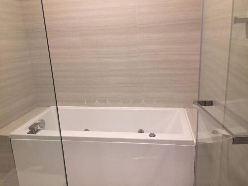 Park Thonglor Tower, Bangkok, Khlong Tan Nua, Watthana, Bangkok, 2 Bedrooms, 42 sqm, Condo For Rent, by Tanapat Sakonsontised, 500578530 - DDproperty.com
