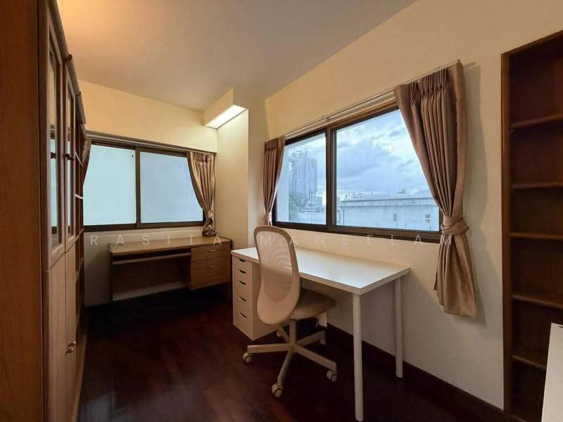 Thonglor Tower, Bangkok, Soi Thonglor, Sukhumvit 55 Road, Khlongtoei Nua, Watthana, Bangkok, 3 Bedrooms, 100 sqm, Condo For Rent, by Rasita Maneelam, 500578575 - DDproperty.com