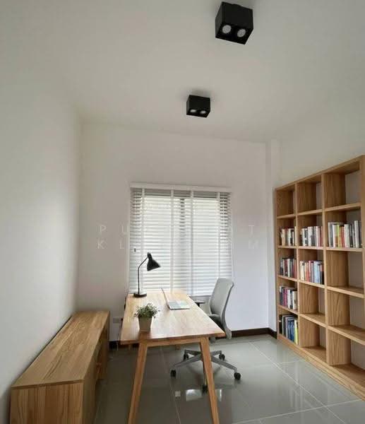 บ้าน 4-ห้องนอน, ภูเก็ต, รัษฎา, เมืองภูเก็ต, ภูเก็ต, 240 ตร.ม., บ้านเดี่ยว ขาย, โดย Puttirat Kleebyam, 500578583 - DDproperty.com