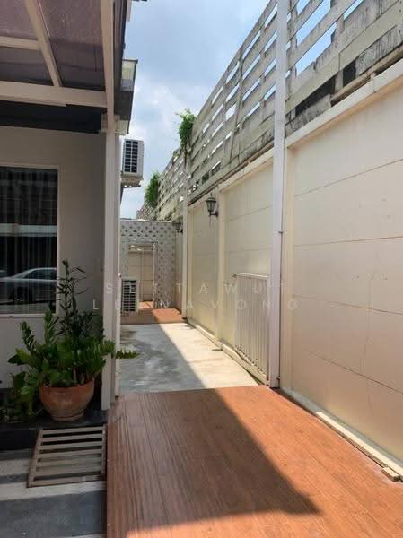 Town Plus Kaset - Nawamin, Bangkok, Klong Lamcheak Road, Nuan Chan, Bueng Kum, Bangkok, 3 Bedrooms, 182 sqm, Townhouse For Sale, by Settawut Leenavong, 500578597 - DDproperty.com