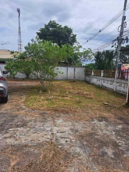 ขายที่ดินพร้อมบ้าน3หลัง ตำบลน้ำหมาน อำเภอเมือง จังหวัดเลย, loei, Nam Man, Muang Loei, Loei, 6 Bedrooms, 2,288 sqm, Single Detached House For Sale, by ศิริภัสสร โชติประยูรศักดิ์, 500578602 - DDproperty.com