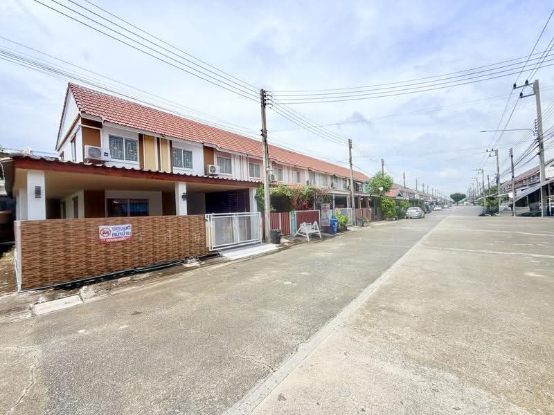 หมู่บ้านพฤกษา 72 (ประตูน้ำพระอินทร์) พยอม ถนนเมน หลังริน 26 ตร.ว. รีโนเวทใหม่ทั่งหลัง, พระนครศรีอยุธยา, เลียบคลองระพีพัฒน์, พยอม, วังน้อย, พระนครศรีอยุธยา, 104 ตร.ม., ทาวน์เฮ้าส์ ขาย, โดย วสันต์ วะสะติ, 500578631 - DDproperty.com