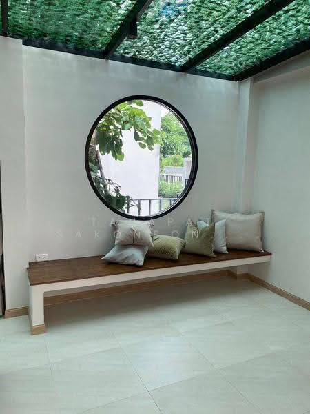 3-BR House, Bangkok, Lam Pla Tiew, Lat Krabang, Bangkok, 3 Bedrooms, 300 sqm, Single Detached House For Rent, by Tanapat Sakonsontised, 500578680 - DDproperty.com