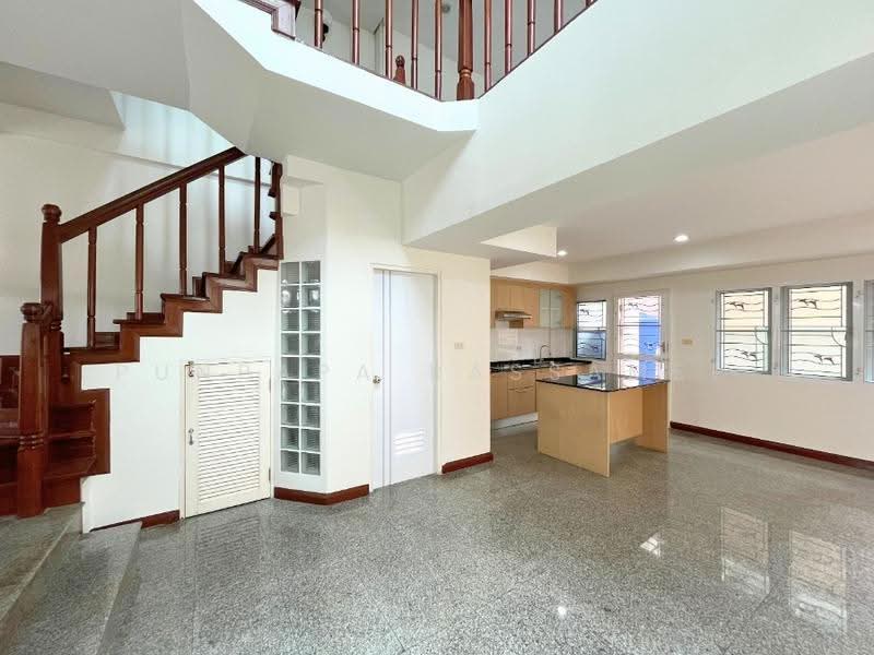 Suparom, Nonthaburi, Bang Phut, Pak Kret, Nonthaburi, 3 Bedrooms, 280 sqm, Townhouse For Sale, by Punpapa Rassamee, 500578688 - DDproperty.com