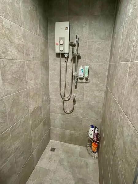 A Space Asoke-Ratchada, Bangkok, 624 Asoke-Dindaeng Road, Din Daeng, Bangkok, 2 Bedrooms, 53 sqm, Condo For Sale, by Thachaya Buanong, 500578743 - DDproperty.com