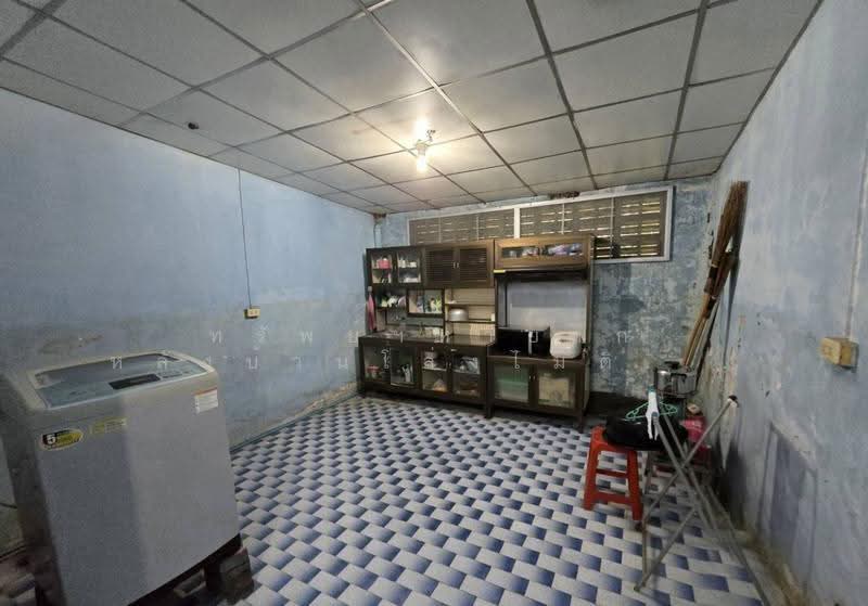 Baan Rin Thong Lamlukka, Pathum Thani, Khu Khot, Lam Luk Ka, Pathum Thani, 2 Bedrooms, 110 sqm, Townhouse For Sale, by ทรัพย์ฯหายาก หลังบ้านโล่งไม่ติดหลังอื่น!! ขายทาวน์เฮ้าส์ 19 ตร.วา บ้านรินทร์ทอง ลำลูกกา ใกล้ BTS คูค, 500578767 - DDproperty.com