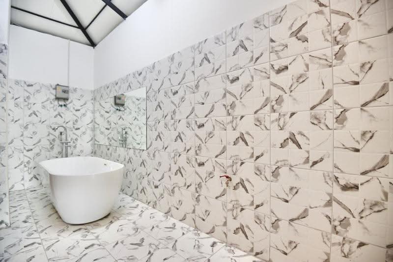 Atoll Java Bay, Samut Prakan, Soi King Kaeo 19, Rachathewa, Bang Plee, Samut Prakan, 3 Bedrooms, 180 sqm, Townhouse For Sale, by The Best Property ภพ, 500578829 - DDproperty.com
