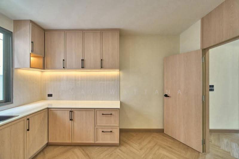 undefined, Bangkok, Lat Phrao, Bangkok, 4 Bedrooms, 200 sqm, Single Detached House For Sale, by Vinai Wattana, 500578835 - DDproperty.com