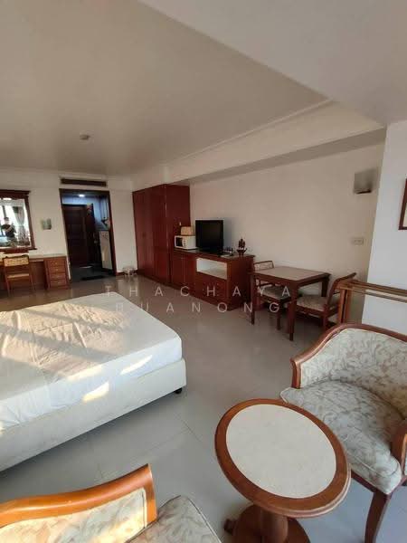 Juldis River Mansion, Bangkok, 2 Samsen 3 Alley, Wat Sampraya, Phra Nakhon, Bangkok, 1 Bedroom, 42 sqm, Condo For Sale, by Thachaya Buanong, 500578843 - DDproperty.com