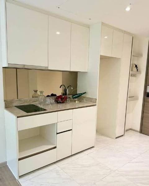 Fynn Asoke, Bangkok, 28 Sukhumvit 10 Alley, Khlong Toei, Bangkok, 1 Bedroom, 37 sqm, Condo For Rent, by Rasita Maneelam, 500578848 - DDproperty.com