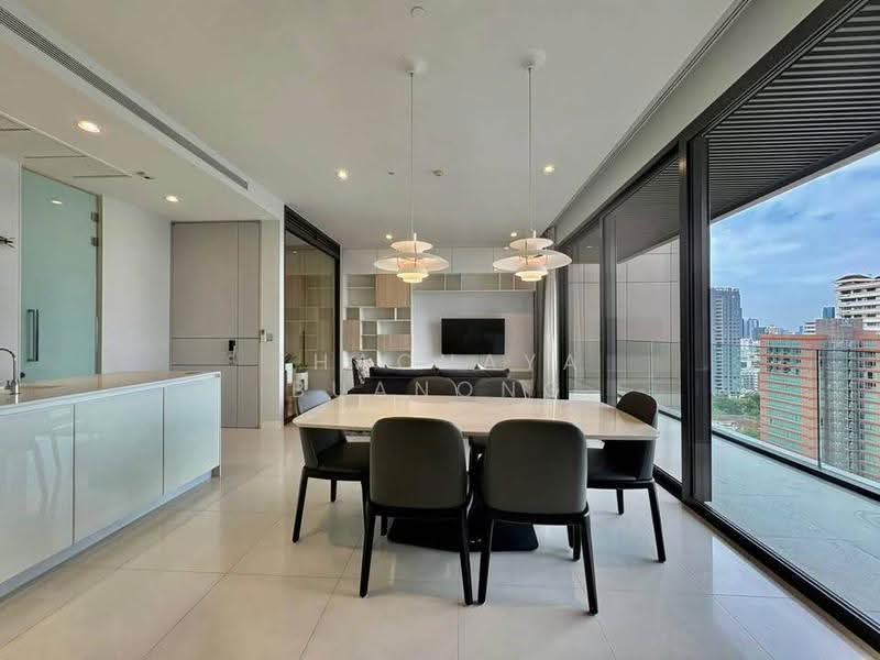 Vittorio 39, Bangkok, 8 Sukhumvit, Khlong Tan Nua, Watthana, Bangkok, 2 Bedrooms, 137 sqm, Condo For Rent, by Thachaya Buanong, 500578880 - DDproperty.com