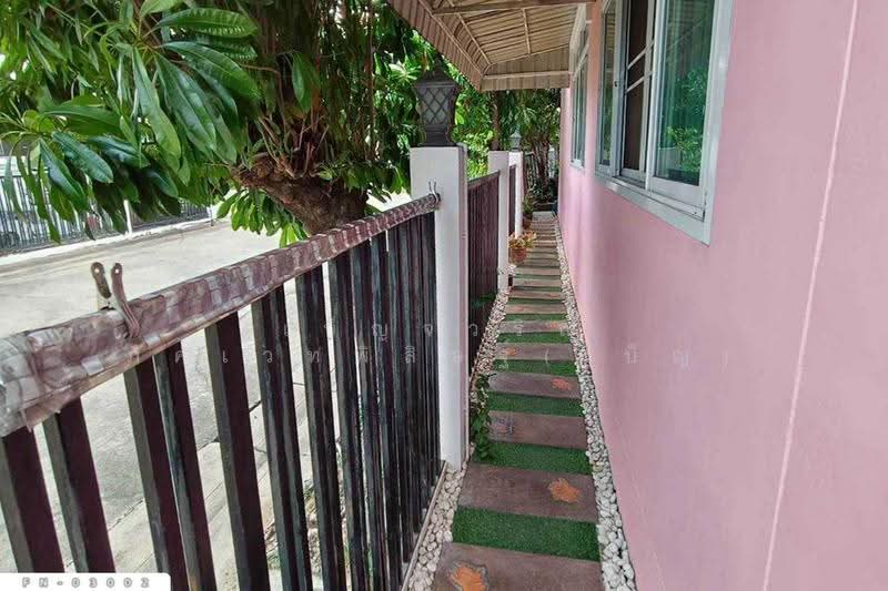 The Miracle Plus Phet Kasem 63, Bangkok, Petchkasem Road, Lak Song, Bang Khae, Bangkok, 3 Bedrooms, 120 sqm, Townhouse For Sale, by Benchawarin Pakkawetppisit, 500578931 - DDproperty.com