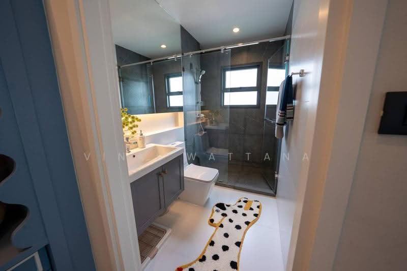 Setthasiri Bangna Km.10, Samut Prakan, Bangphli Yai, Bang Plee, Samut Prakan, 4 Bedrooms, 247 sqm, Single Detached House For Rent, by Vinai Wattana, 500578962 - DDproperty.com