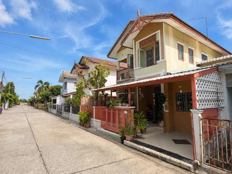 Baan Fah Piyarom Pruekwana, Pathum Thani, Bung Kham Proi, Lam Luk Ka, Pathum Thani, 4 Bedrooms, 150 sqm, Semi-Detached House (Twin House) For Sale, by The Best Property โต้ง, 500579008 - DDproperty.com