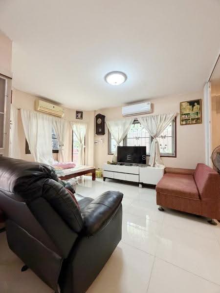 Baan Fah Piyarom Pruekwana, Pathum Thani, Bung Kham Proi, Lam Luk Ka, Pathum Thani, 4 Bedrooms, 150 sqm, Semi-Detached House (Twin House) For Sale, by The Best Property โต้ง, 500579008 - DDproperty.com