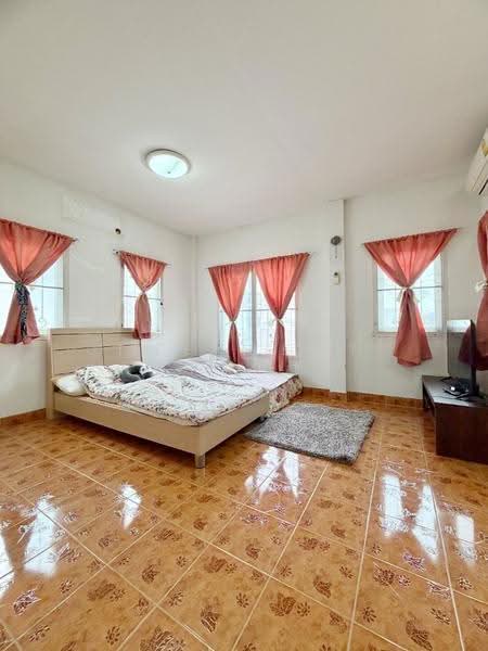 Baan Fah Piyarom Pruekwana, Pathum Thani, Bung Kham Proi, Lam Luk Ka, Pathum Thani, 4 Bedrooms, 150 sqm, Semi-Detached House (Twin House) For Sale, by The Best Property โต้ง, 500579008 - DDproperty.com