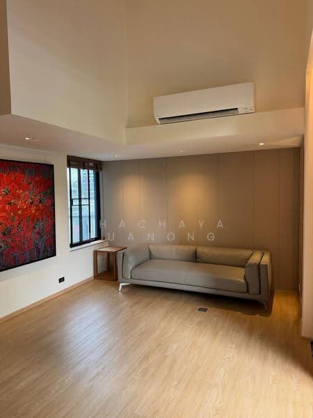 Prasanmitr Condominium, Bangkok, Soi Sukhumvit 23, Khlongtoei Nua, Watthana, Bangkok, 2 Bedrooms, 140 sqm, Condo For Rent, by Thachaya Buanong, 500579062 - DDproperty.com