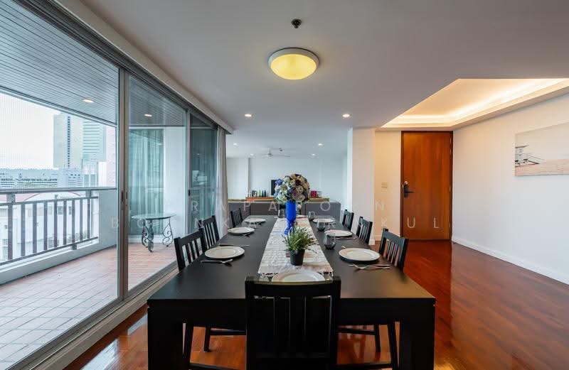 Sathorn Gallery Residences, Bangkok, 70 Pan Road, Silom, Bang Rak, Bangkok, 3 Bedrooms, 200 sqm, Condo For Rent, by Prapaporn Boonkajonkul, 500579085 - DDproperty.com