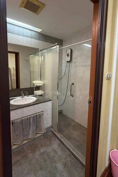 Masterview Executive Place, Bangkok, Chareonnakorn, Bang Lam Phu Lang, Khlong San, Bangkok, 2 Bedrooms, 70 sqm, Condo For Rent, by Settawut Leenavong, 500579091 - DDproperty.com