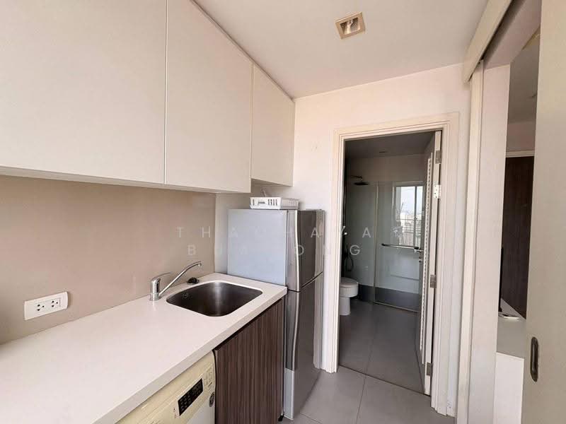 Urbano Absolute Sathon-Taksin, Bangkok, 345 Charoen Nakhon 14/2 Alley, Khlong Ton Sai, Khlong San, Bangkok, 1 Bedroom, 30 sqm, Condo For Rent, by Thachaya Buanong, 500579111 - DDproperty.com