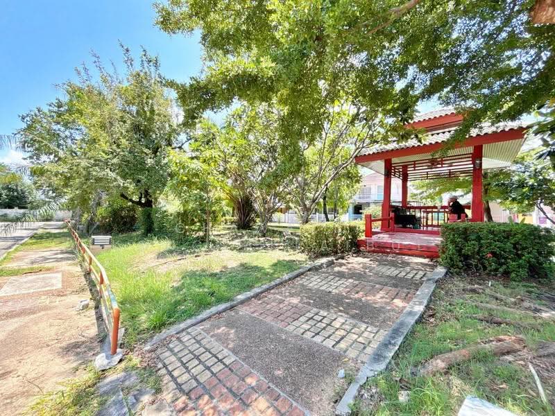 Villa Ramintra, Bangkok, Tha Rang, Bang Khen, Bangkok, 3 Bedrooms, 220 sqm, Semi-Detached House (Twin House) For Sale, by CHAWALIT KONGSAKPAIBUL, 500579138 - DDproperty.com