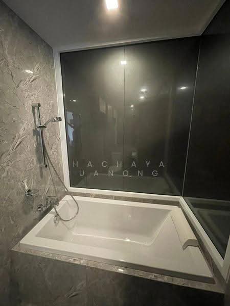 ASHTON Asoke, Bangkok, 131 Asoke Montri Road, Khlongtoei Nua, Watthana, Bangkok, 2 Bedrooms, 65 sqm, Condo For Rent, by Thachaya Buanong, 500579140 - DDproperty.com