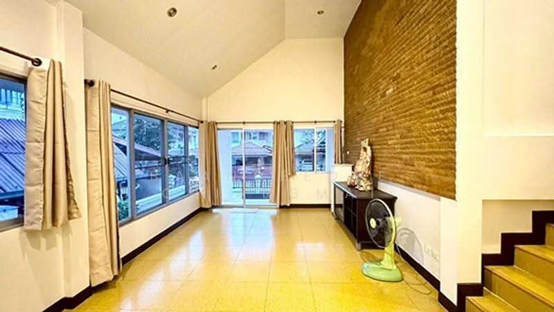 A house for rent near Meechok Plaza, Chiang Mai Rental Price: 20,000 THB / month Property No.11H602, Chiang Mai, Nong Chom, San Sai, Chiang Mai, 3 Bedrooms, 180 sqm, Single Detached House For Rent, by Baandeedee Chiangmai, 500579143 - DDproperty.com