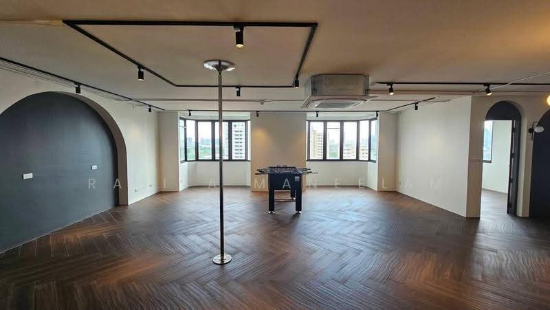 Omni Tower Sukhumvit Nana, bangkok, 69 Sukhumvit 4 Alley, Khlong Toei, Bangkok, 4 Bedrooms, 120 sqm, Condo For Rent, by Rasita Maneelam, 500579157 - DDproperty.com