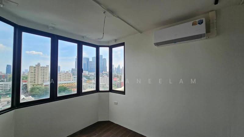 Omni Tower Sukhumvit Nana, bangkok, 69 Sukhumvit 4 Alley, Khlong Toei, Bangkok, 4 Bedrooms, 120 sqm, Condo For Rent, by Rasita Maneelam, 500579157 - DDproperty.com