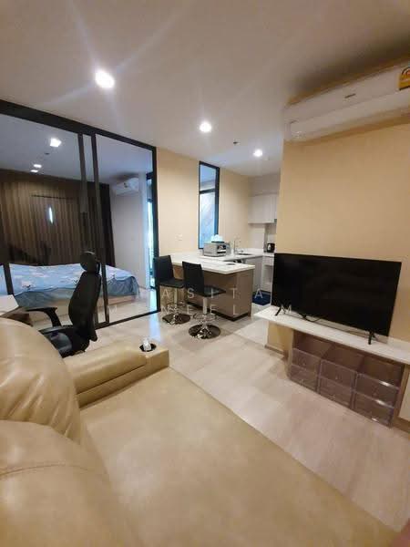 Life One Wireless, Bangkok, 1 Wireless Road, Lumphini, Pathum Wan, Bangkok, 1 Bedroom, 35 sqm, Condo For Rent, by Rasita Maneelam, 500579191 - DDproperty.com