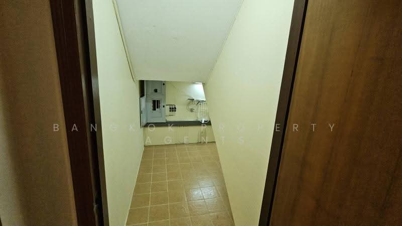 Promsak Mansion, Bangkok, สุขุมวิท 3 Sukhumvit, Khlong Tan Nua, Watthana, Bangkok, 3 Bedrooms, 200 sqm, Condo For Rent, by BANGKOK PROPERTY AGENTS, 500579222 - DDproperty.com