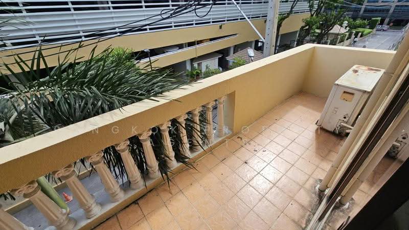 Promsak Mansion, Bangkok, สุขุมวิท 3 Sukhumvit, Khlong Tan Nua, Watthana, Bangkok, 3 Bedrooms, 200 sqm, Condo For Rent, by BANGKOK PROPERTY AGENTS, 500579222 - DDproperty.com