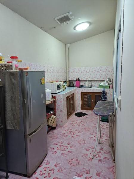 New suk 5 Village, Mueang District, Chon Buri Province, Chon Buri (Pattaya), Na Pa, Muang Chon Buri, Chon Buri (Pattaya), 3 Bedrooms, 84 sqm, Townhouse For Sale, by ศิริภัสสร โชติประยูรศักดิ์, 500579230 - DDproperty.com